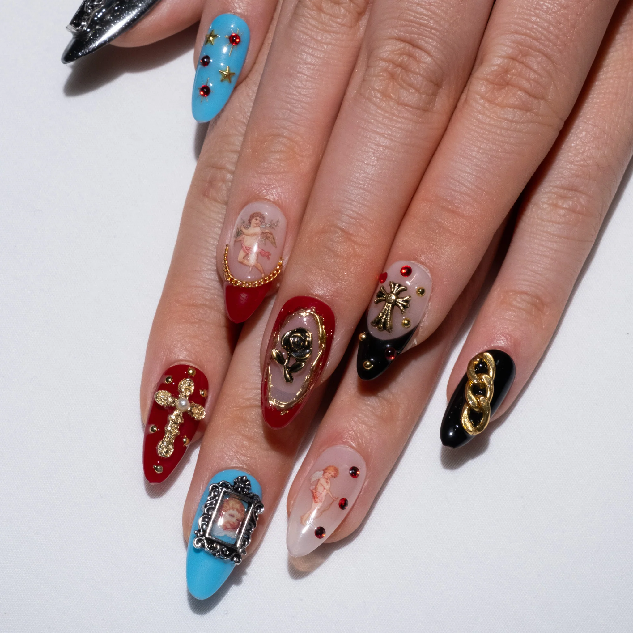 ARISTOCRAT - Image 3