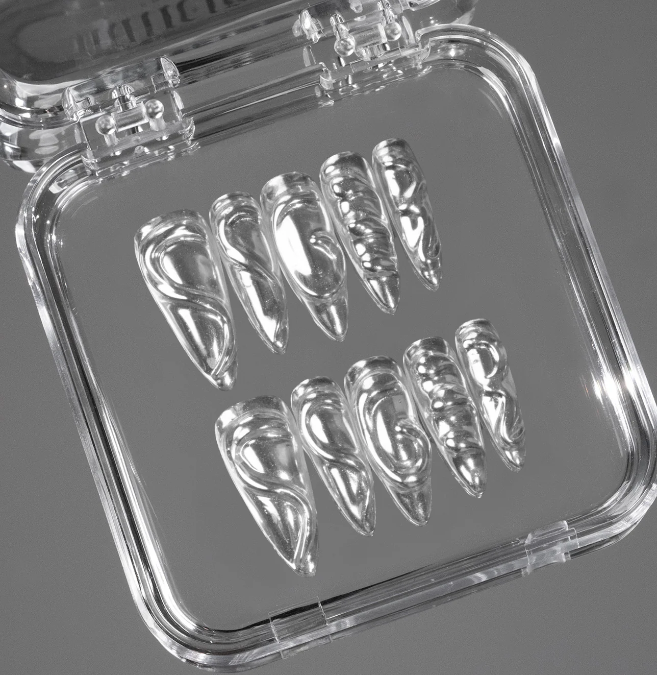 ELEMENT 24 - Image 3