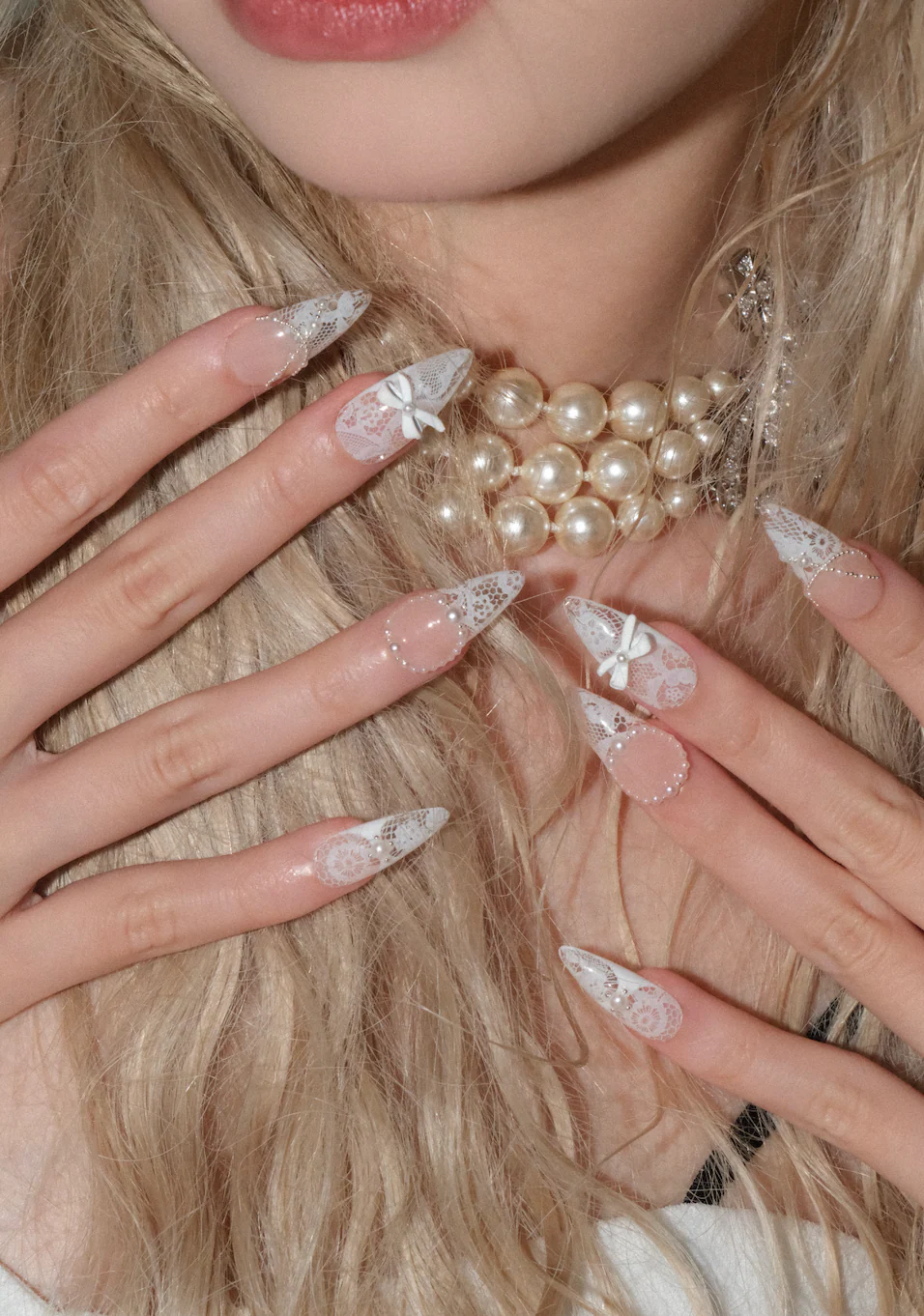 LACE & VOWS - Image 3